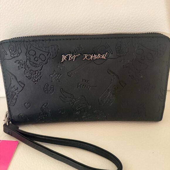 Betsey Johnson Skull Cowboy boots guitar Wallet Zip Around Wristlet Clutch black - Picture 1 of 7